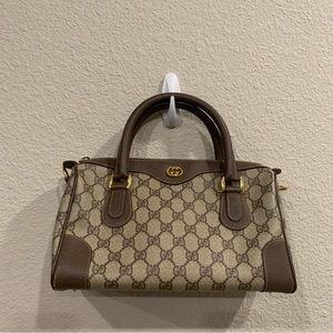 Authentic Vintage GUCCI 2 way Crossbody Bag